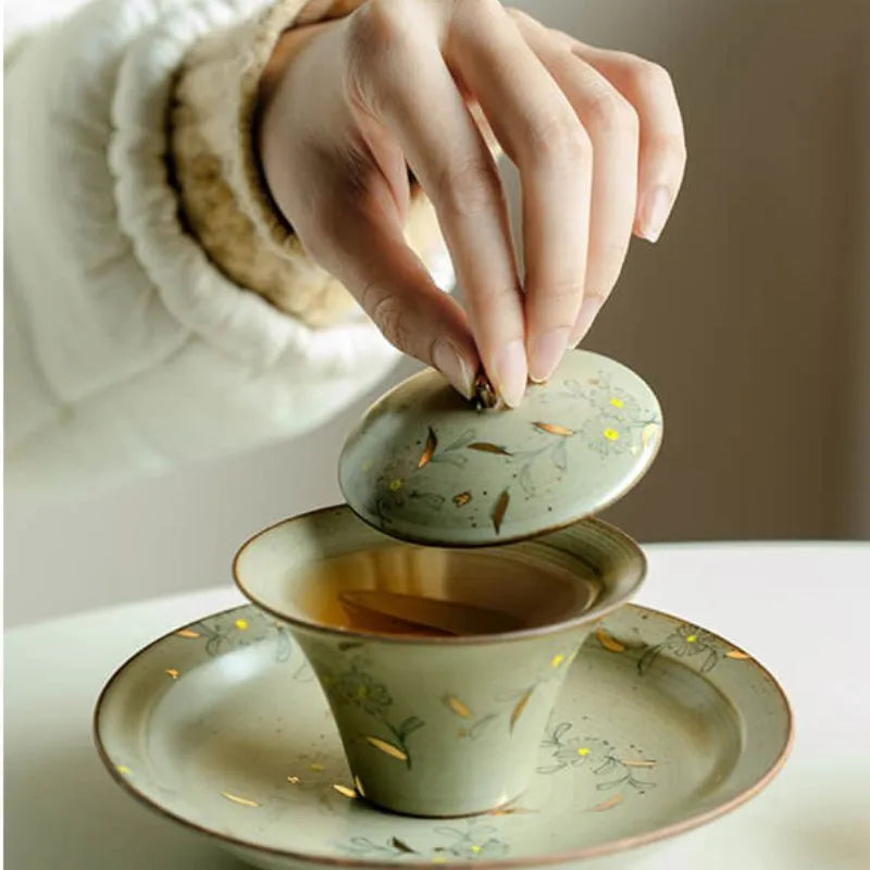 Antique-Style Gold-Lined Hand-Painted Daisy Lidded Bowl 120ml