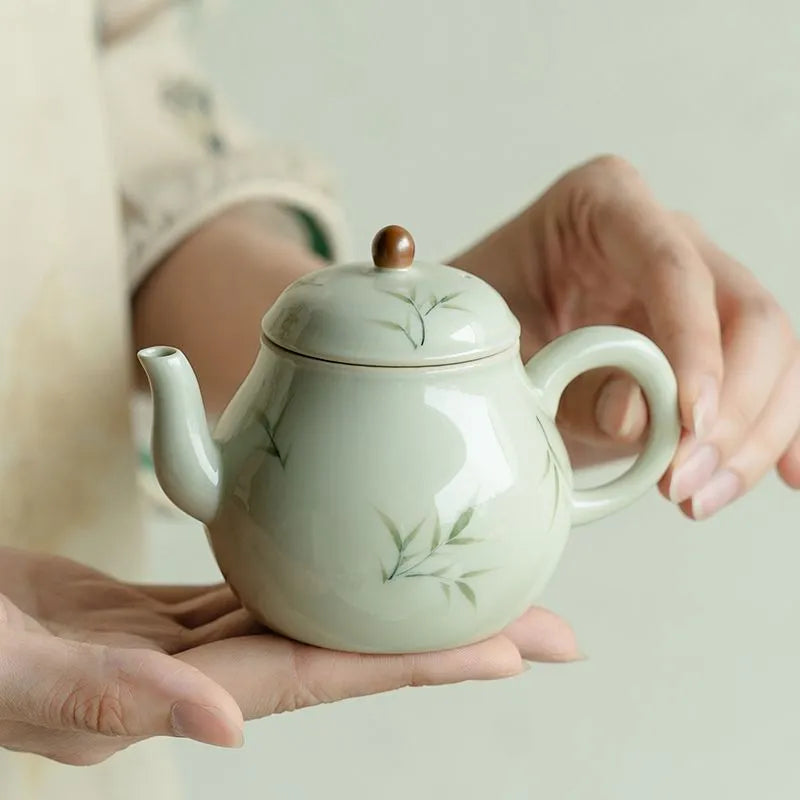 Hand-Painted Slender Bamboo Pear-Shaped Teapot 170ml